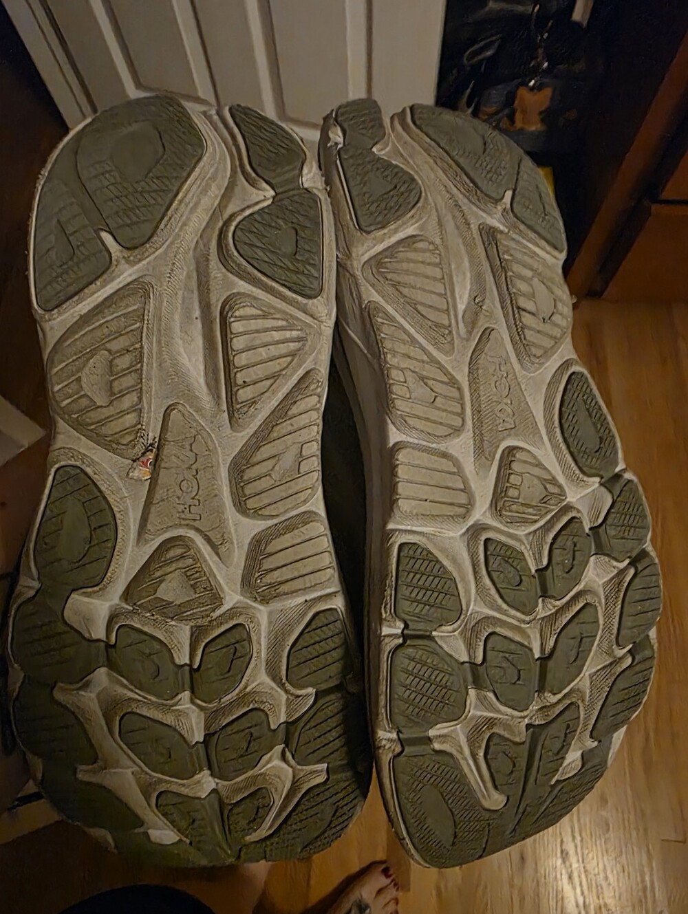 Womens Hoka Cliftons - Picture 6 of 6